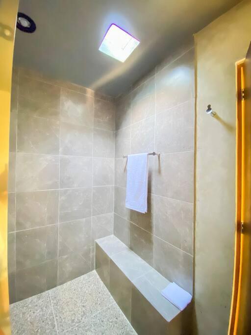 메리다 Modern Casa With Pool 7 Mins From Centro 5Min La Plancha Park 빌라 외부 사진
